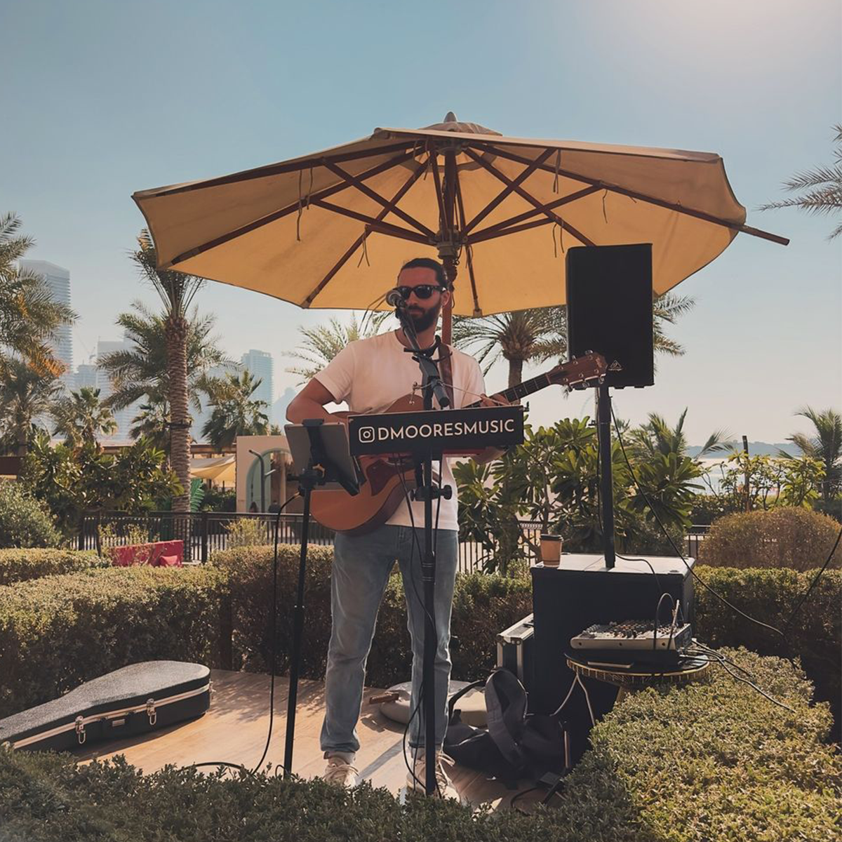 Dan Moores at Fairmont The Palm